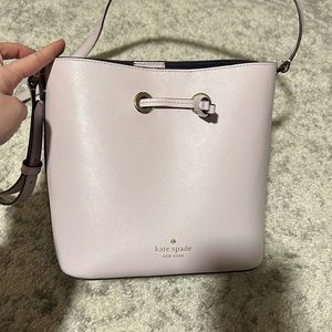 Kate Spade- Lilac Bucket Bag 🌿